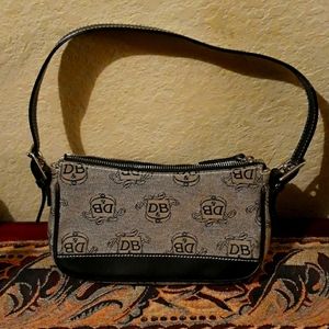 Dooney and Bourke Inc Purse
